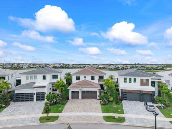 12609 Solana Bay Cir, Palm Beach Gardens FL 33412