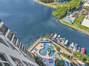 3530 Mystic Pointe Dr 2502, Aventura FL 33180