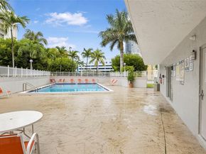 18001 N Bay Rd 505, Sunny Isles Beach FL 33160