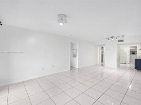 18001 N Bay Rd 505, Sunny Isles Beach FL 33160