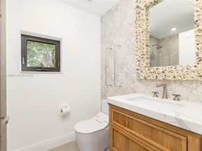 110 Sunset Ave 4A, Palm Beach FL 33480