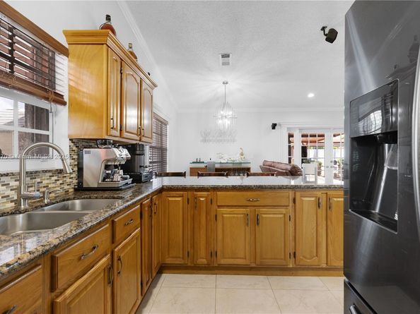 19251 SW 118th Ct, Miami FL 33177