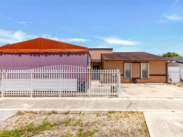 19251 SW 118th Ct, Miami FL 33177
