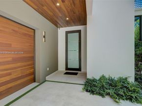 1780 Chucunantah Rd, Miami FL 33133