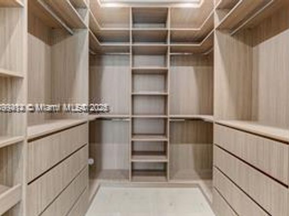 1780 Chucunantah Rd, Miami FL 33133