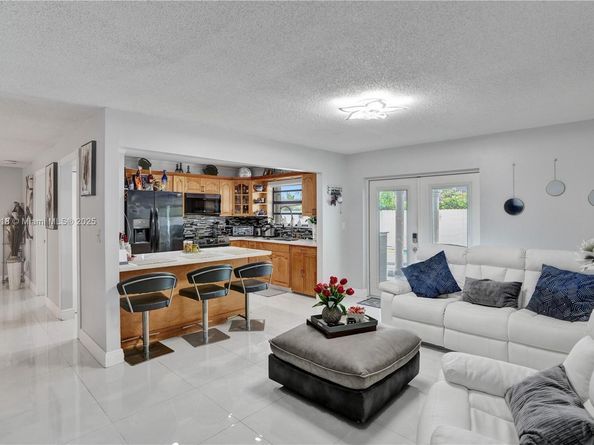 31 NW 133rd Pl, Miami FL 33182