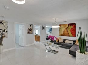 31 NW 133rd Pl, Miami FL 33182
