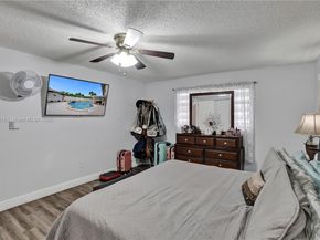 31 NW 133rd Pl, Miami FL 33182