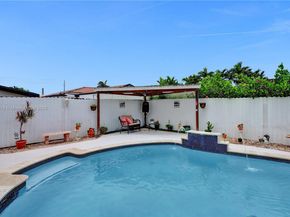 31 NW 133rd Pl, Miami FL 33182