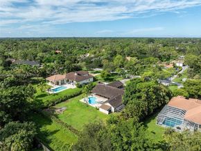 6252 NW 65th Ter, Parkland FL 33067