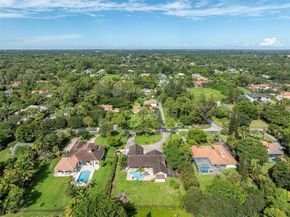 6252 NW 65th Ter, Parkland FL 33067