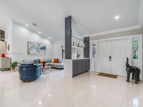 6252 NW 65th Ter, Parkland FL 33067