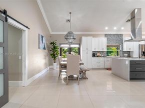 6252 NW 65th Ter, Parkland FL 33067