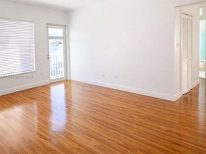 505 74th St 6B, Miami Beach FL 33141