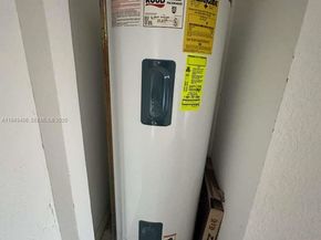 11286 Regatta Ln, Wellington FL 33449