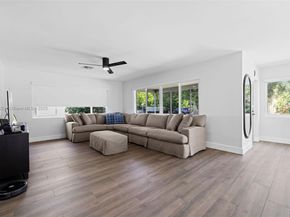 1655 Jefferson St, Hollywood FL 33020