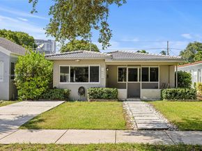 1655 Jefferson St, Hollywood FL 33020