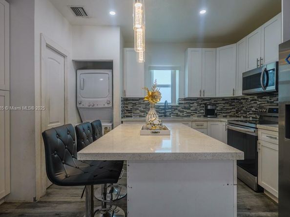 3495 W 2nd Ave, Hialeah FL 33012