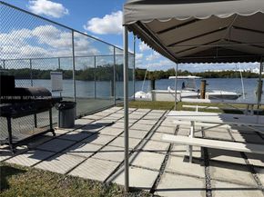 16546 NE 26th Ave 6H, North Miami Beach FL 33160