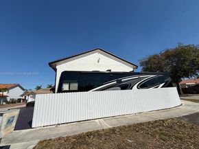 15445 SW 57th St, Miami FL 33193