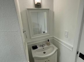 15445 SW 57th St, Miami FL 33193