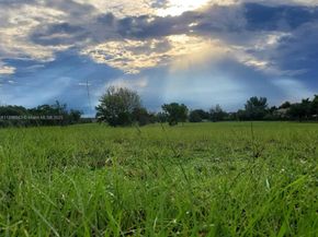 Undisclosed Address #A11896843, Hialeah FL 33015