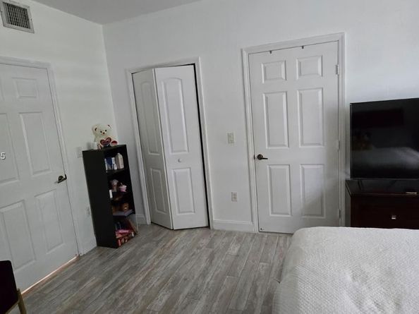 Undisclosed Address #A11896843, Hialeah FL 33015