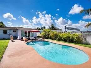 2923 Madison St, Hollywood FL 33020