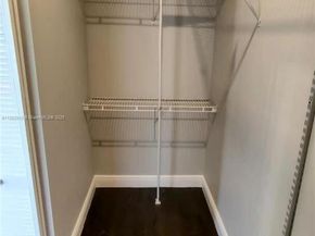 675 Maplewood Ct, Weston FL 33327