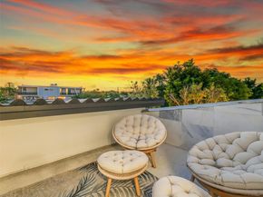 8761 SW 56th St, Miami FL 33165