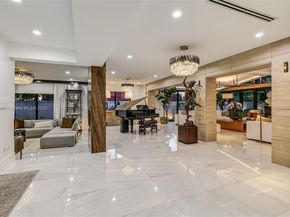 8761 SW 56th St, Miami FL 33165