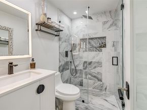 8761 SW 56th St, Miami FL 33165