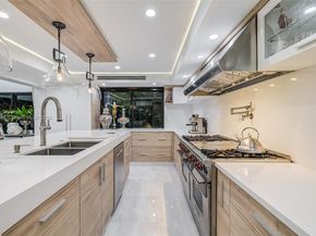 8761 SW 56th St, Miami FL 33165