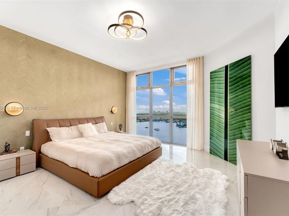 17301 Biscayne Blvd PH7, North Miami Beach FL 33160