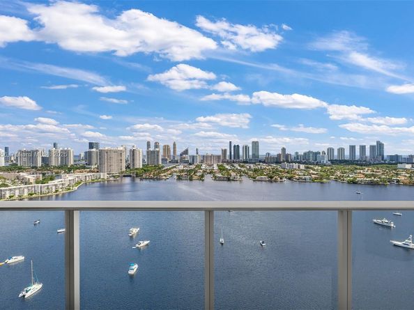 17301 Biscayne Blvd PH7, North Miami Beach FL 33160