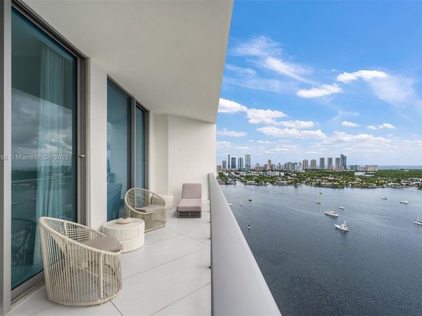 17301 Biscayne Blvd PH7, North Miami Beach FL 33160