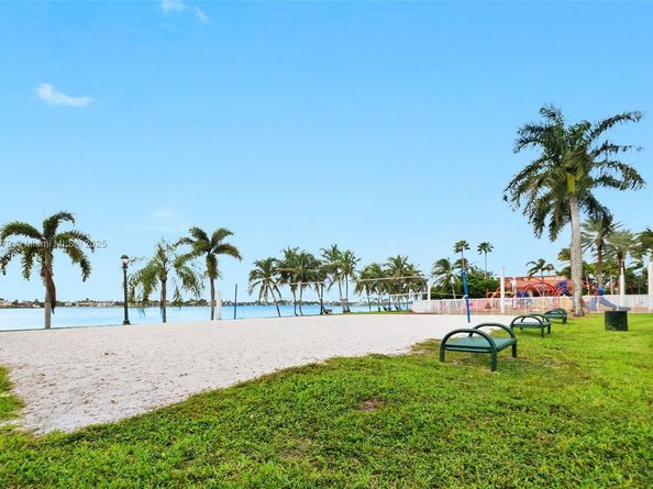 18746 SW 27th Ct, Miramar FL 33029