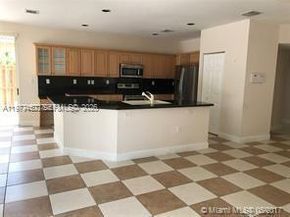 11142 NW 72nd Ter, Doral FL 33178