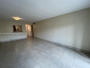 3700 NW 21st St 304, Lauderdale Lakes FL 33311
