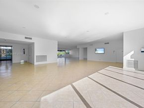 100 Golden Isles Dr 1109, Hallandale Beach FL 33009