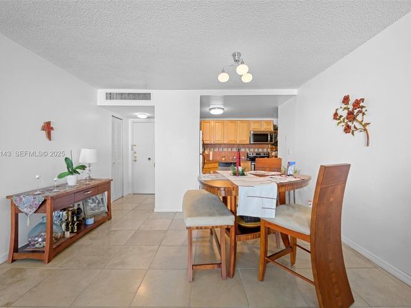 100 Golden Isles Dr 1109, Hallandale Beach FL 33009