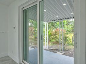 1035 NW 11th Ct, Fort Lauderdale FL 33311