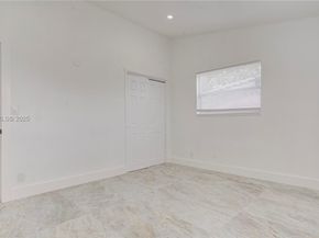 1035 NW 11th Ct, Fort Lauderdale FL 33311