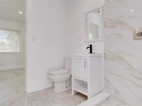 1035 NW 11th Ct, Fort Lauderdale FL 33311