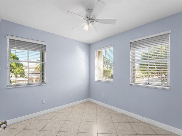 12513 SW 121st Way, Miami FL 33186