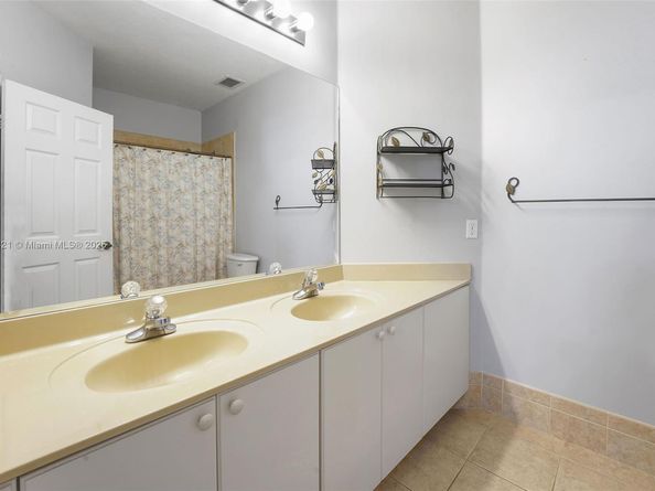 12513 SW 121st Way, Miami FL 33186