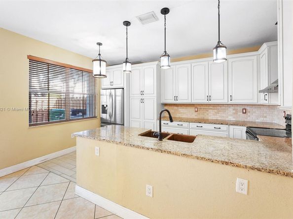 12513 SW 121st Way, Miami FL 33186