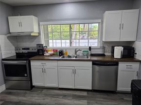 13895 NE 11th Ave, North Miami FL 33161