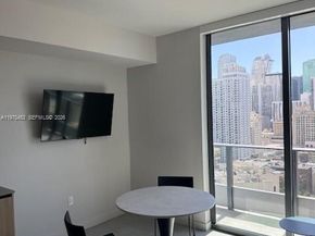 121 NE 5th St 2504, Miami FL 33132