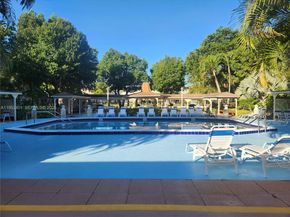 5100 NW 35th St 101, Lauderdale Lakes FL 33319